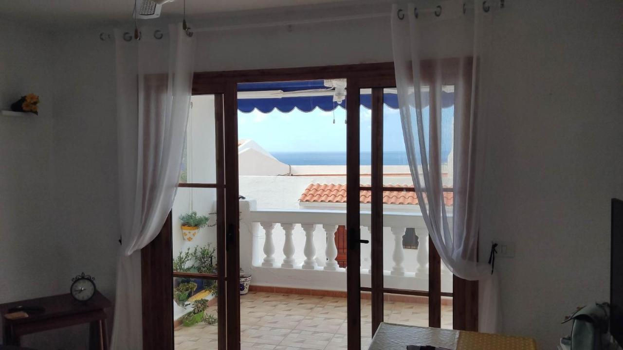 Santiago Beach, Los Cristianos Apartment With Air Conditioning Exterior photo