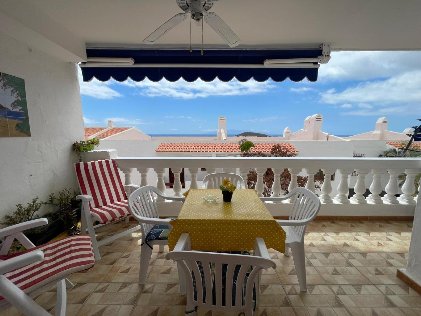 Santiago Beach, Los Cristianos Apartment With Air Conditioning Exterior photo