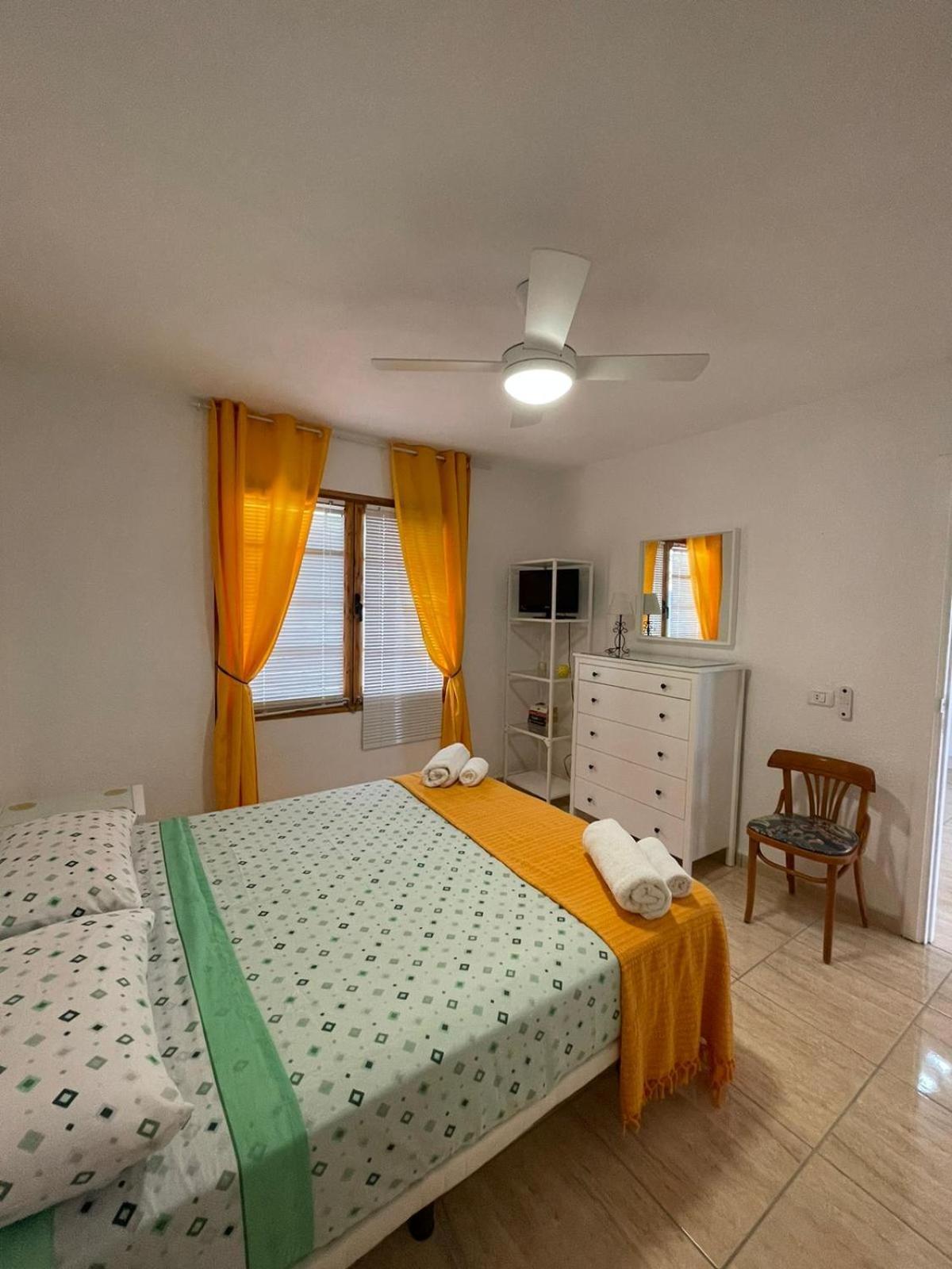 Santiago Beach, Los Cristianos Apartment With Air Conditioning Exterior photo
